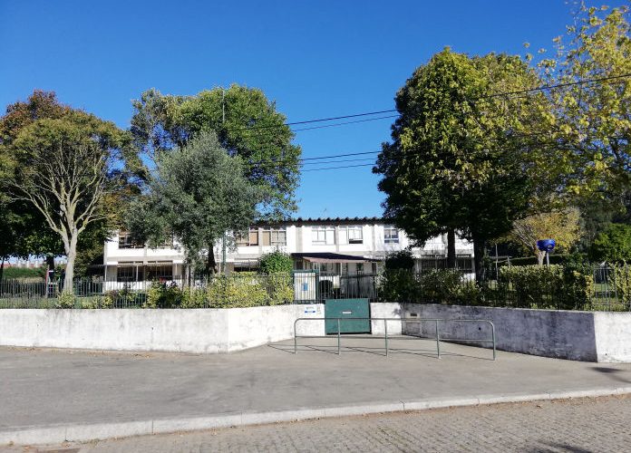 E. B. de Igreja, Modivas